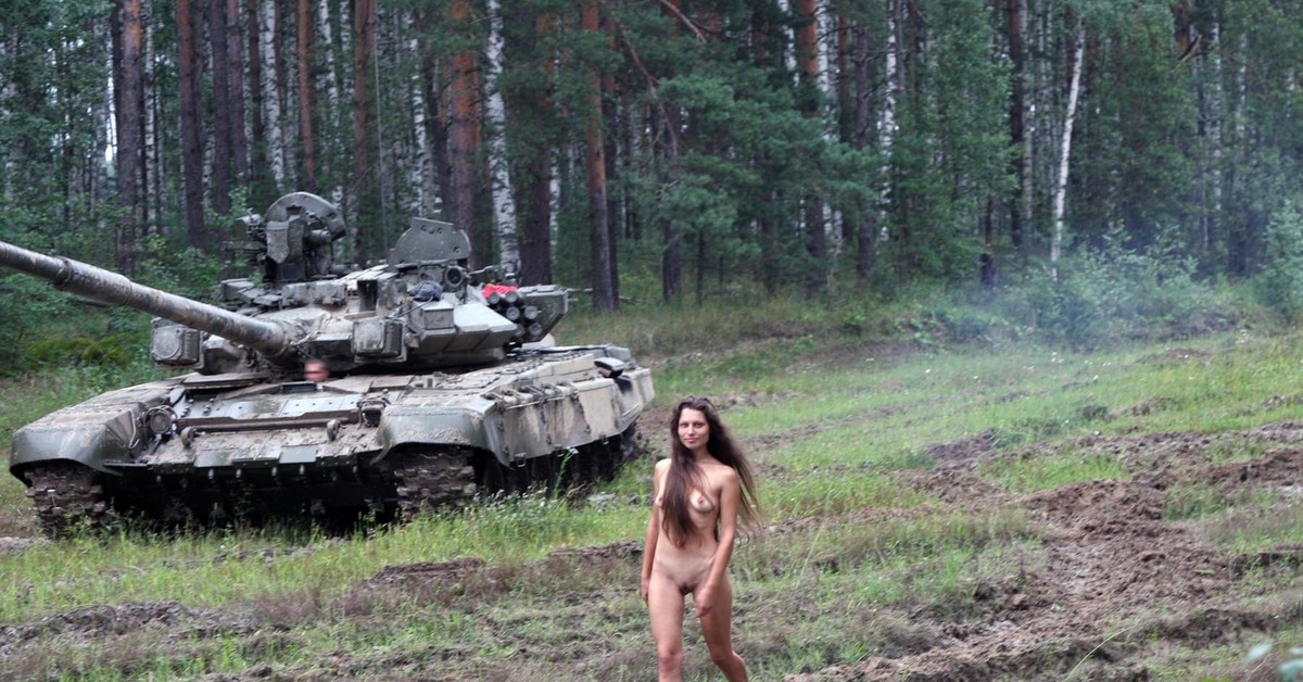 Tank Girl Porn Free Photos