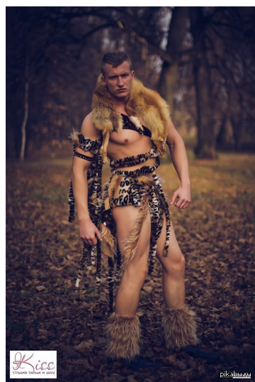 Стриптизер коллегам-девушкам на 8 марта.  Нормально или нет?