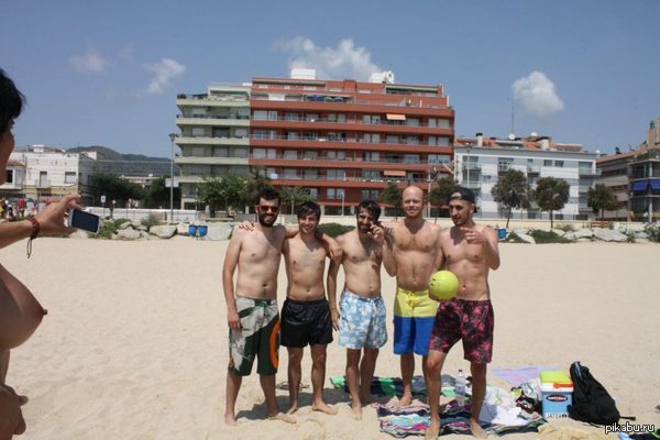 cool shorts) - NSFW, Stolen, The photo, Shorts, Boobs, Men, Sky, Beach, Sea