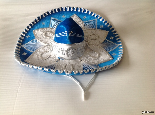 Gave a sombrero in Mexico - My, Mexico, Sombrero, Airplane, Leave