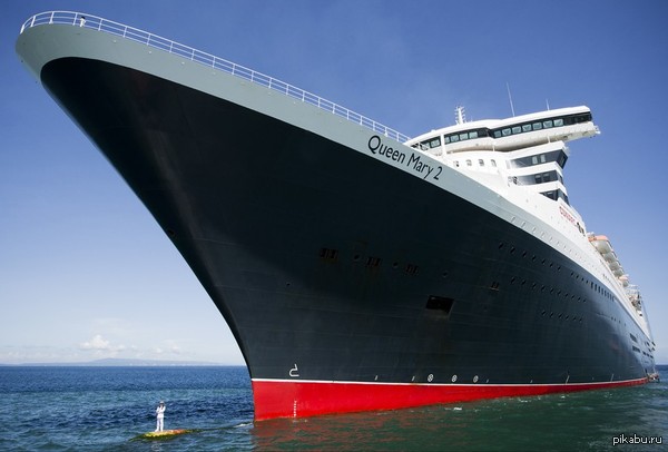                 Queen Mary 2.