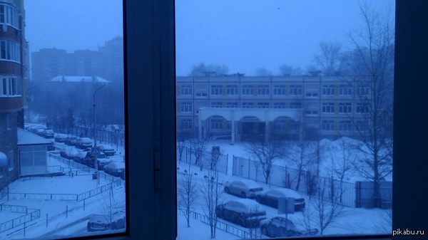 "С первым апреля, лошары"- погода