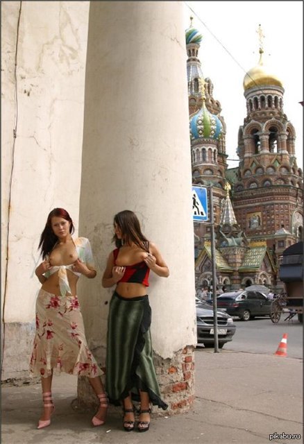 Muscovites in St. Petersburg - NSFW, Exhibitionism, Erotic