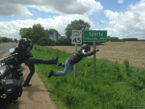 THIS IS SPARTA-A-A-A-A!!!!! 