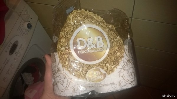 Dolce and bumaga 