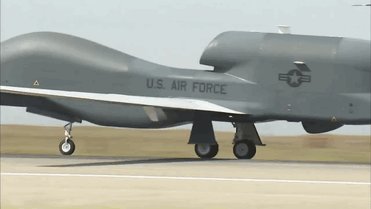   RQ-4 Global Hawk 