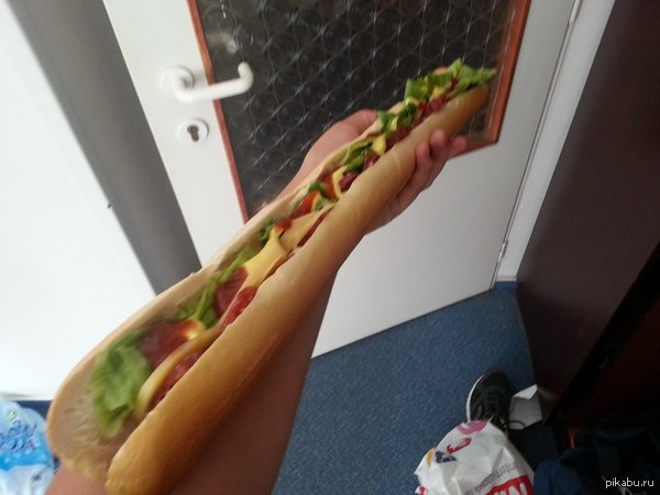 Студент на последние деньги...