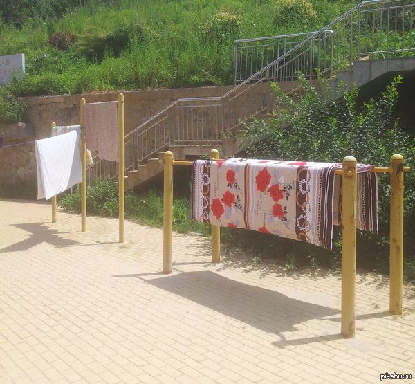 � ���-�� ���� ��������� ����, ��� ����� �� �������� ����� �����������, �������, � ���.... � ��� �� ����� ������=) �������� ���� � �������