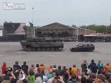 Leopard 2  Renault 