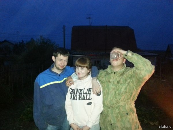 Игра-найди алкоголика на фото)