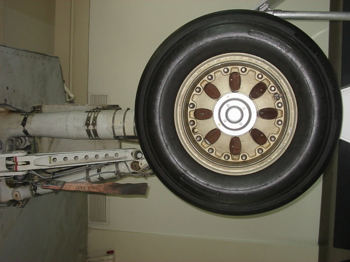 Чем тормозит самолет Авиация, Авиация и Техника, Boeing 737, Тормоз, Вынос мозга, Длиннопост