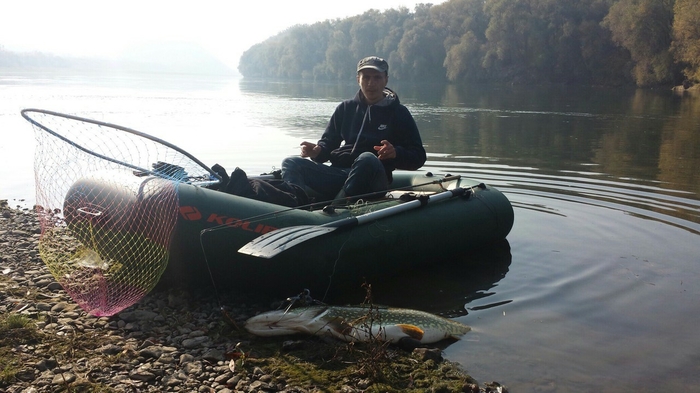 Fishing on the Dniester Moldova - Not mine, Pike