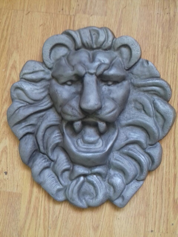 Cast iron head of a lion. Pour / pour? - Artistic casting, Cast iron, Metal