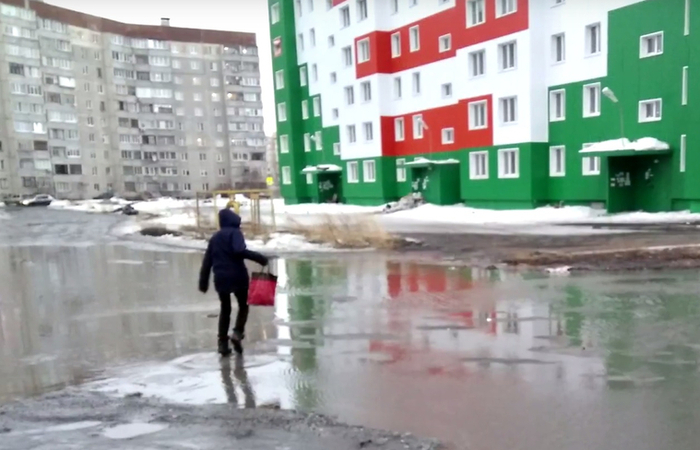 Not serviceable. In Kurgan, the road to one of the best schools in Russia remained without repair - School, Mound, , Dirt, Road, Gymnasium, Longpost