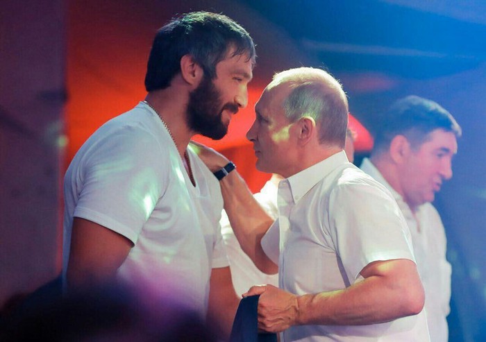 Ovechkin announced the recruitment of Putin's team. - My, Vladimir Putin, Alexander Ovechkin, Hockey