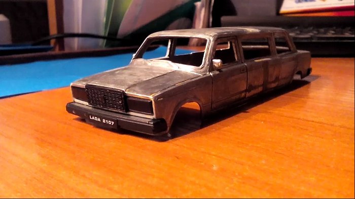 Limousine from Zhiguli 2107 on a scale of 1:36 - My, Zhiguli, Models, Stand modeling, Modeling, Vaz-2107, Scale model, , Limousine, Longpost