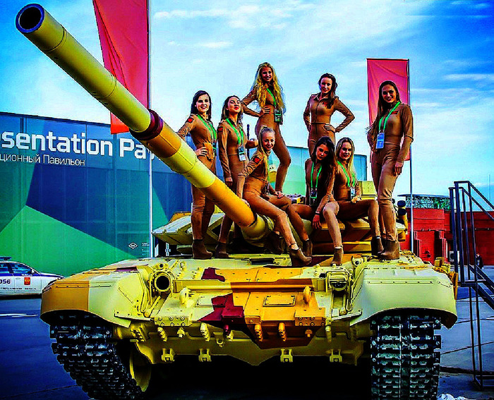 Выходные ? Чем заняться ? А постреляем из Т - 72 !?!