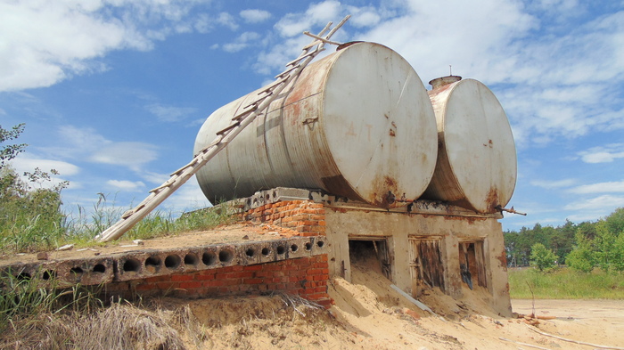 Once in these tanks there was diesel fuel - My, Abandoned, Urbanturism, Stalk, The photo, Republic of Belarus