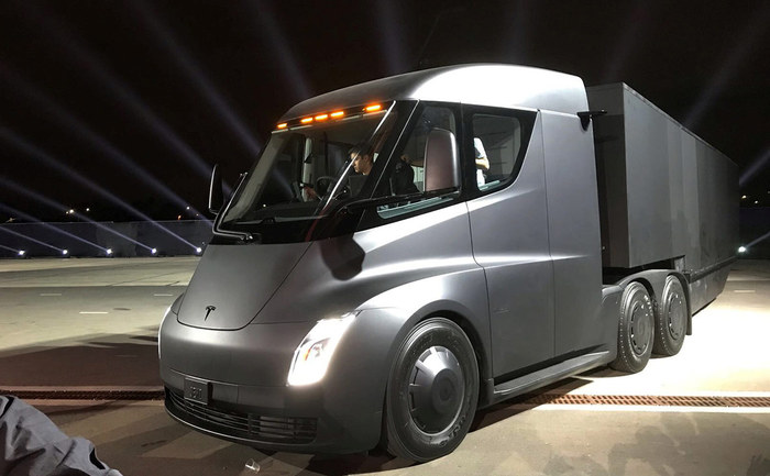 Tesla       Tesla,  , , , , , , Tesla Semi, Tesla Roadster