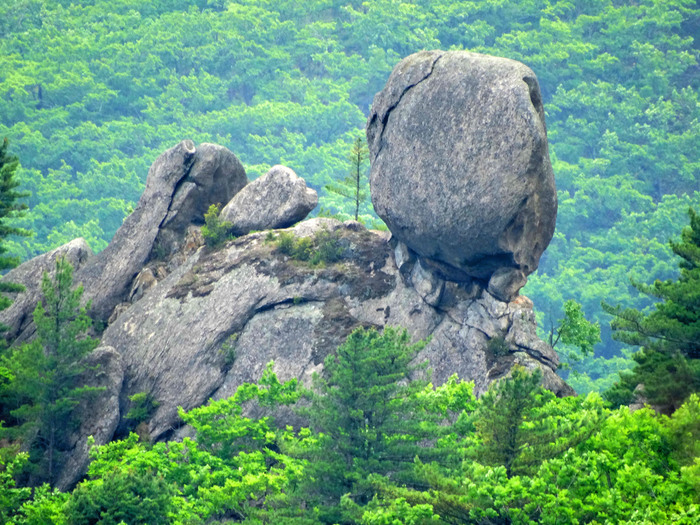 Камень Яйцо динозавра в Замке Пирата - Моё, Приморский край, Замок, Камень, Яйцо динозавра, Удивительное, Путешествия