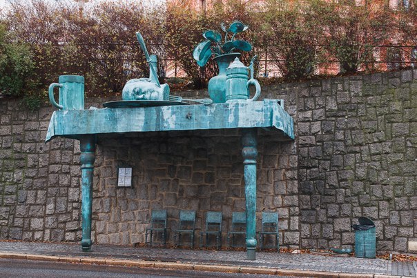 Нетривиальная скульптура Чехии Скульптура, Прага, Черни, Длиннопост