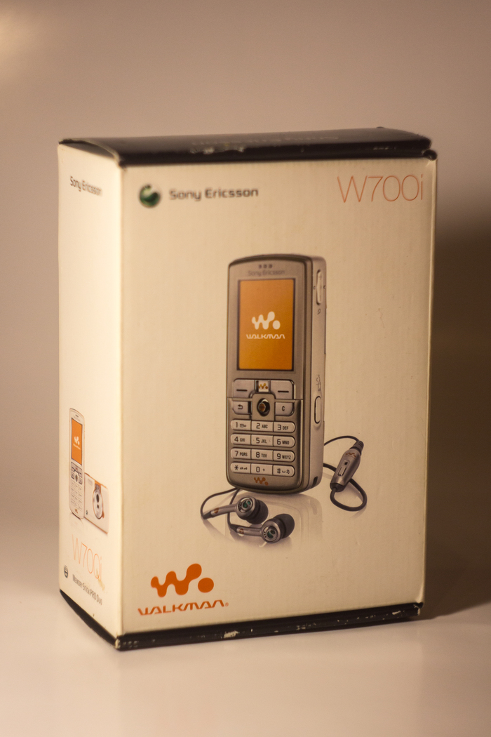    . Sony Ericsson W700i. , , 2006, Sony, Sony walkman, , 
