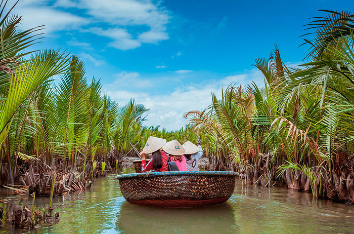 Three in the boat - The photo, Vietnam, A boat, Tropics, Nature