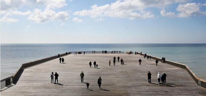 Does architecture get in the way? Empty pier named UK Build of the Year - World of building, Constructions, Building, Architecture, Prize, England, Pier, Design, Longpost