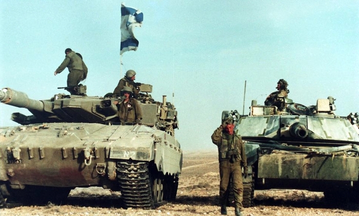 Comparative photo of Merkava and Abrams - Merkava, Merkava, Tank Abrams