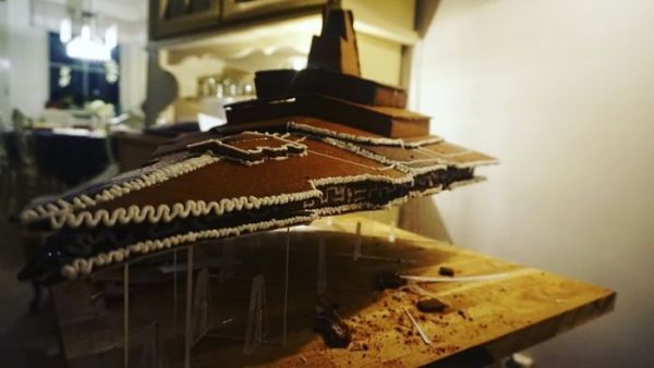 Gingerbread house for Christmas? Forget it. After all, there is a gingerbread Star Destroyer - Star Wars, Boba95fet, news, Longpost, Tag