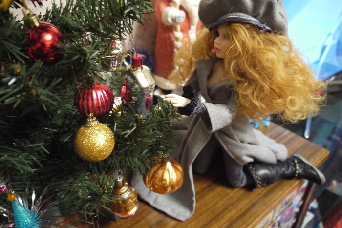 Thea decorated the Christmas tree - My, Bjd - Dolls, Jointed doll, Clothes for dolls, Shoes, Holiday greetings, Longpost