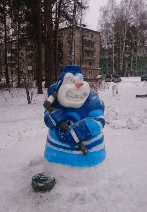 Angry hockey player - Hockey, snowman