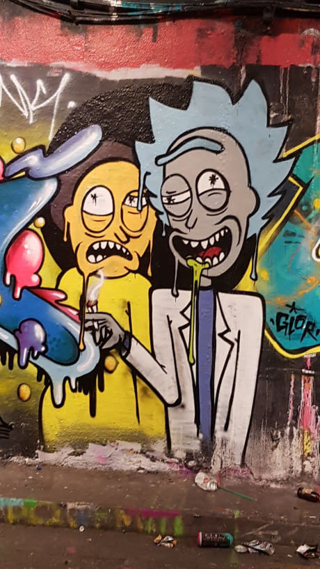 Rick and Morty in the back alleys of London - Rick and Morty, Graffiti