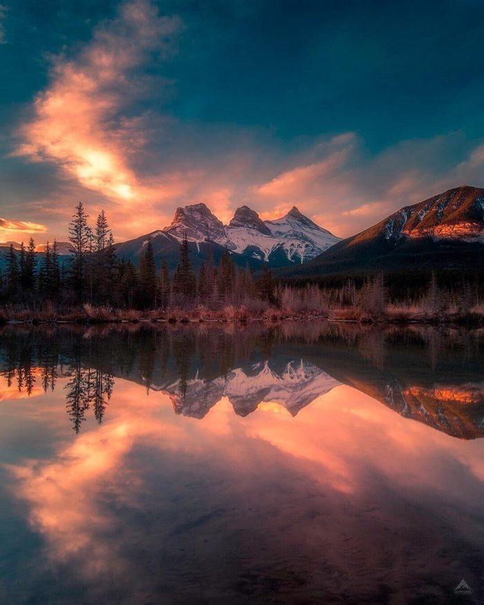 Winter evening in the mountains - The photo, Winter, The mountains, Lake, Evening, Canada