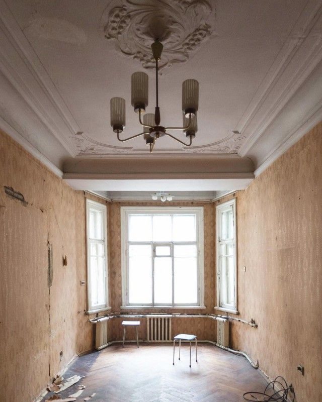 The beauty and horror of St. Petersburg communal apartments. - Saint Petersburg, Communal, Devastation, Longpost