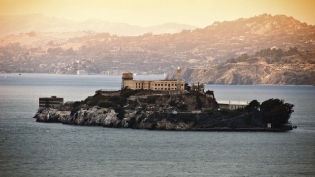 One of the three prisoners who escaped from the famous Alcatraz prison was found - Longpost, Letter, Criminals, Found, Prison, Alcatraz