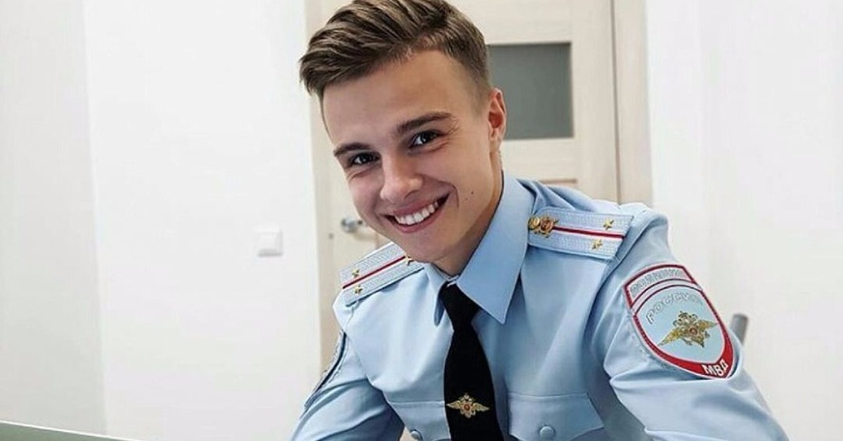 Молодой милиционер