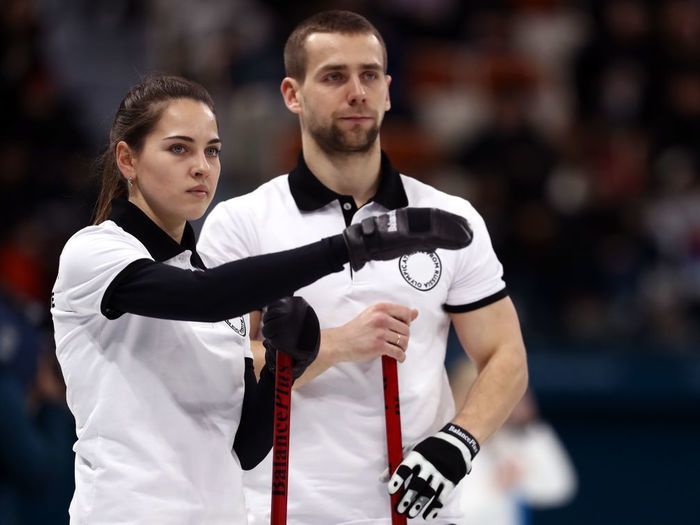 ������...