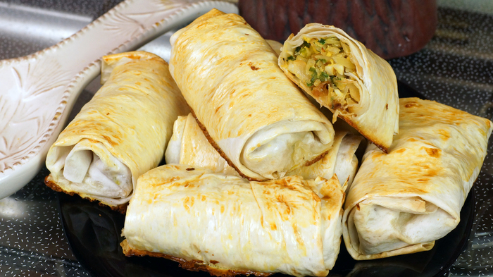 Lavash pies stuffed with cabbage and eggs. - My, Food, Kitchen, Recipe, Pies, Pies with cabbage, With grandfather at lunch, Cooking, Video