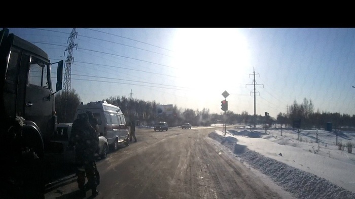 In Omsk, on the Cherlak highway, a T-34, an ambulance and a military KamAZ collided - Omsk, Road accident, Crash