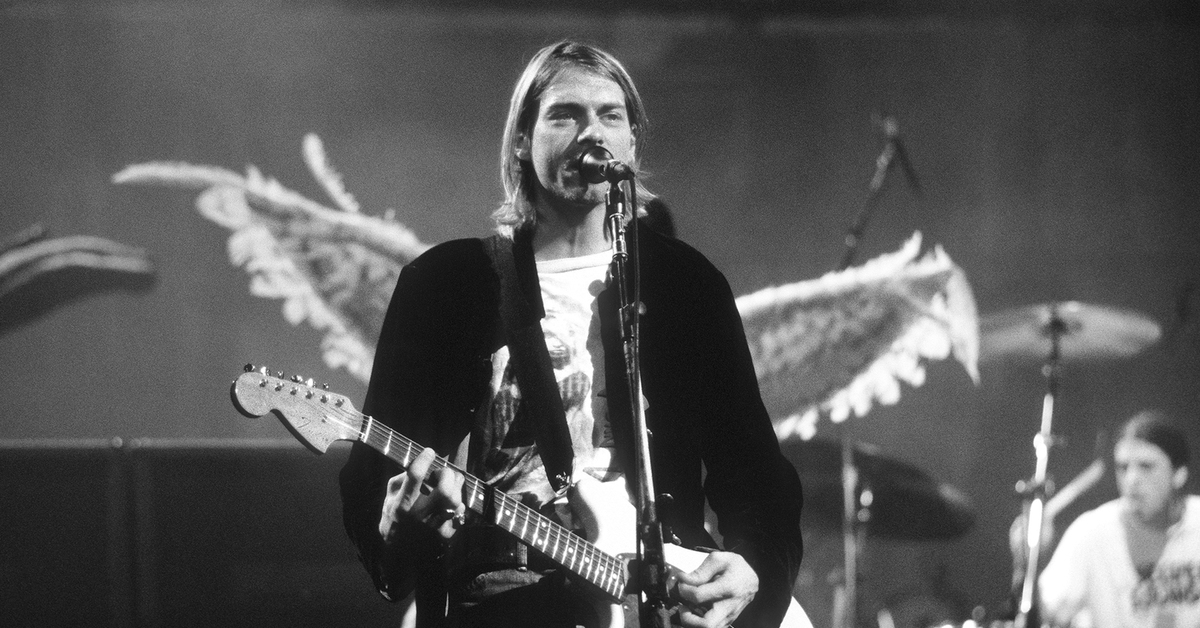 Nirvana guitar. Курт Кобейн. Нирвана Курт Кобейн с гитарой. Курт Кобейн 1991. Курт гитарист.