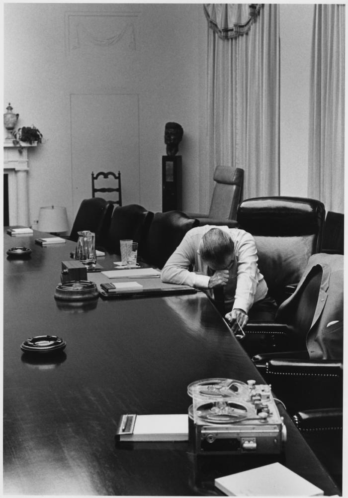 Lyndon Johnson listens to his son-in-law's report on the real state of affairs in Vietnam, Washington, July 31, 1968 - Lyndon Johnson, Vietnam war, The White house, Historical photo, Longpost