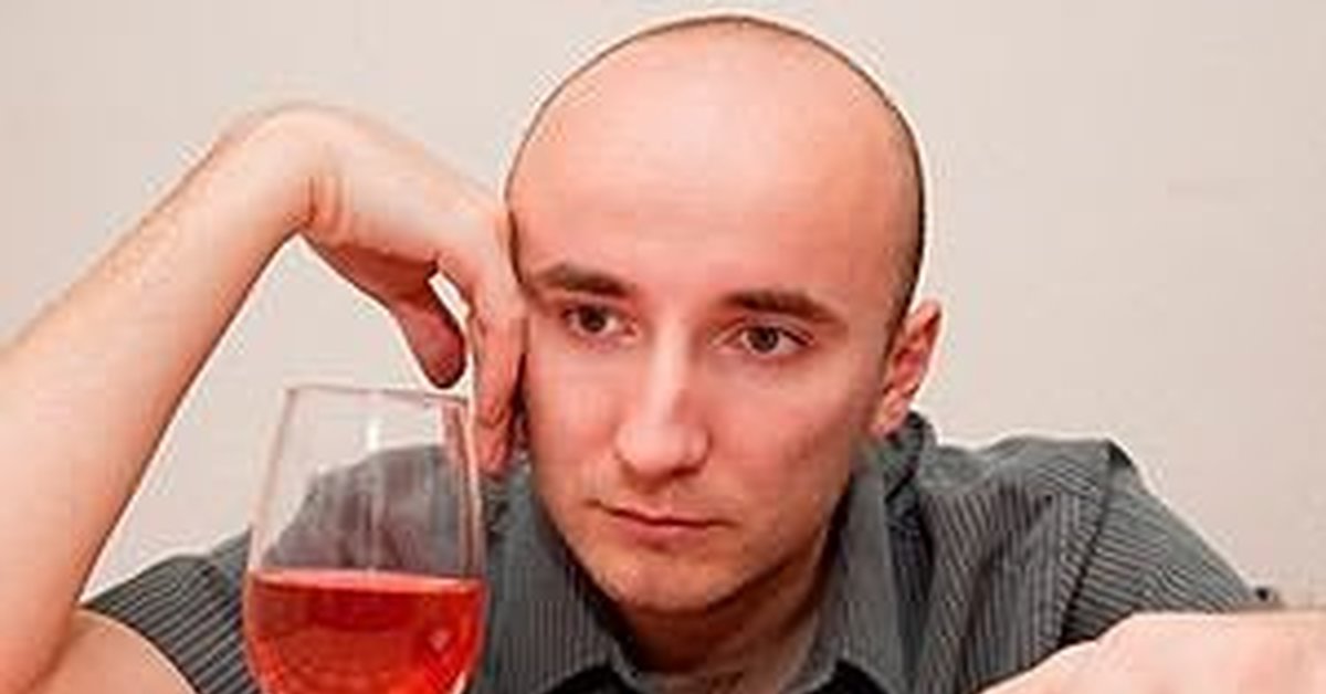 Взрослый сын пьет. Завязать с алкоголем самостоятельно мужчине. Фото мужчины 50 лет русские болен алкоголизмом.