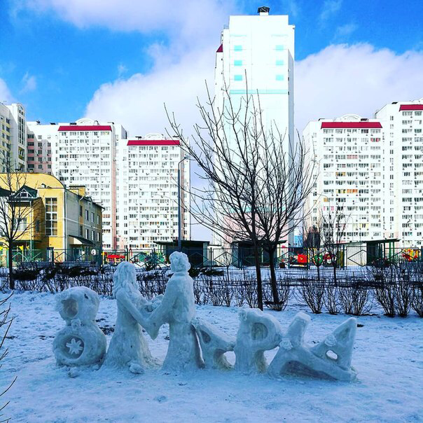 Милости от ростовского снежного скульптора! - Ростов-на-Дону, 8 марта, Скульптура