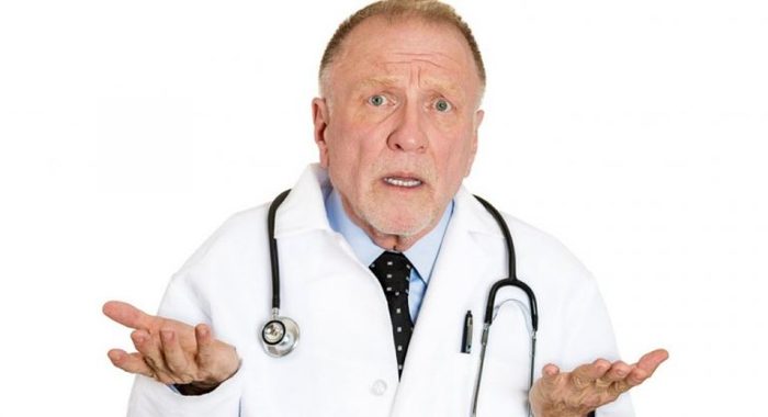 На Украине отменили вызов врача на дом