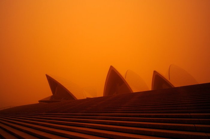 Sydney Opera House during a sandstorm resembles Ald Run - The Elder Scrolls III: Morrowind, The elder scrolls, Australia, Sydney Opera House, Sandstorm