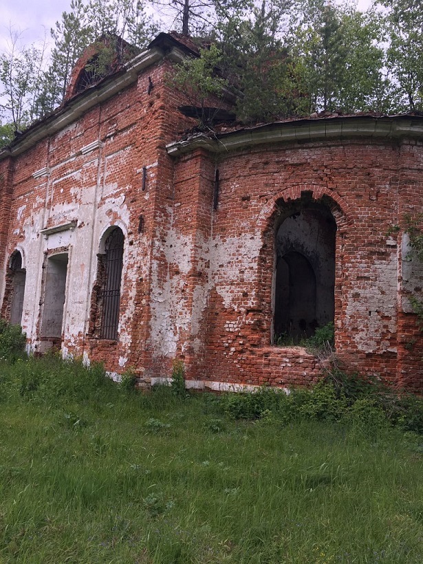 Abandoned church in the Meshchersky forests - My, Abandoned, Church, Abandoned place, Meshchera, Ruin, Longpost