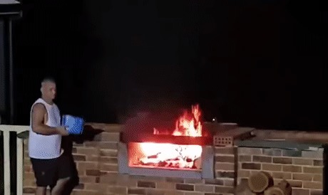 Шашлык пригорел