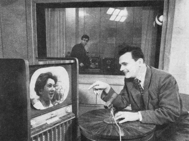 Before there were Skype and Facetime, there was a videophone. - Videophone, Skype, Facetime, Video communication, Longpost