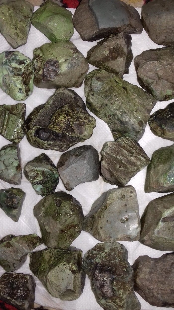 Что за камень подскажите